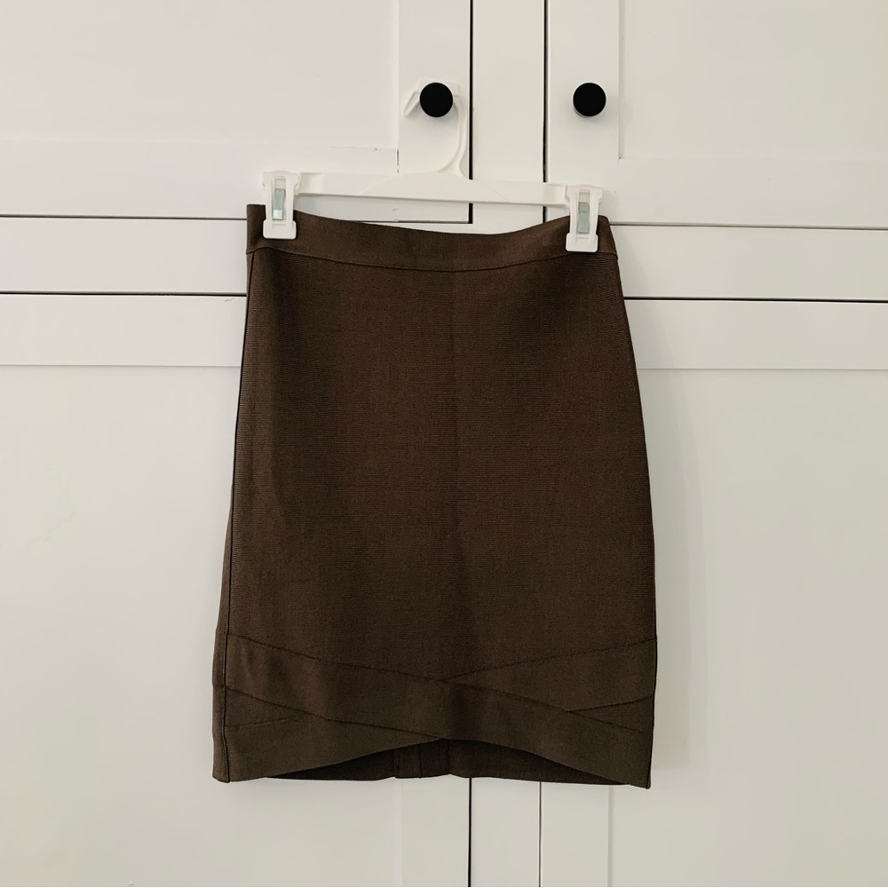 Bebe Olive Night Skirt Size Medium